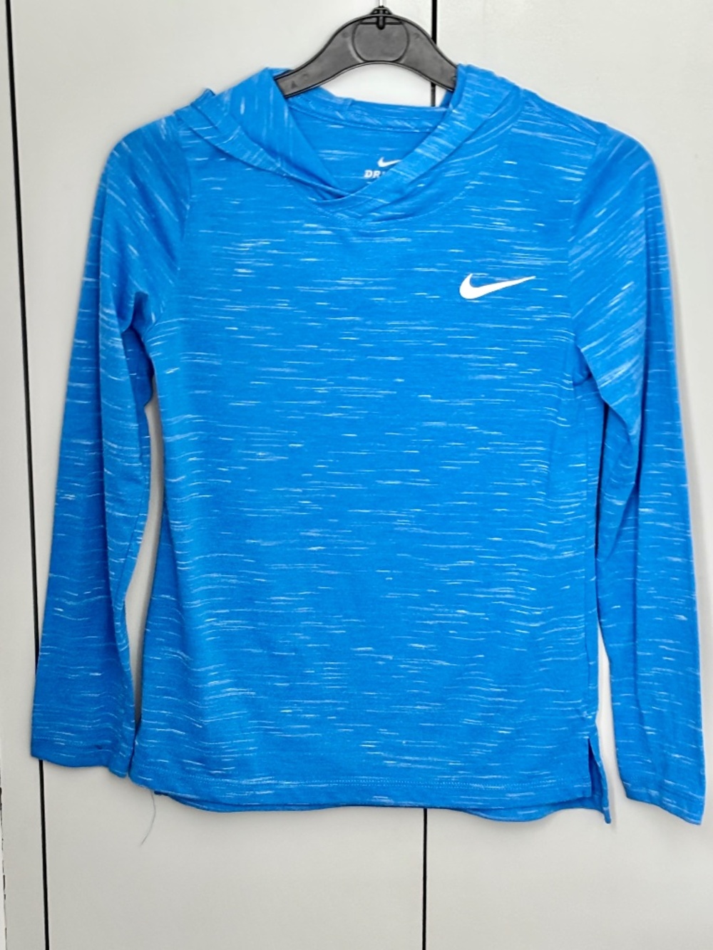 Nike Girls Dri Fit Hooded Long Sleeve Tee Shirt Lightweight Blue Sz Medium